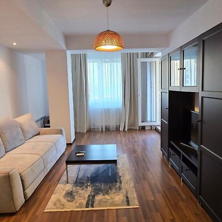 Apartment Summerland Mamaia Bagian luar foto