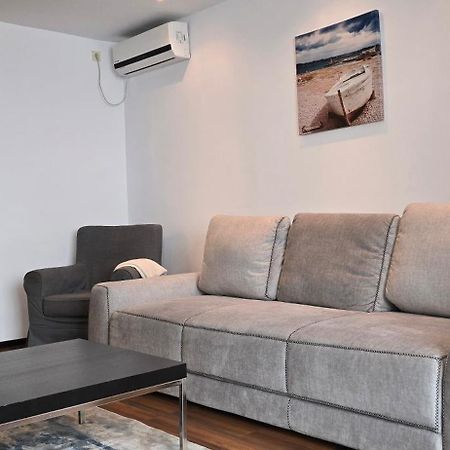 Apartment Summerland Mamaia Bagian luar foto